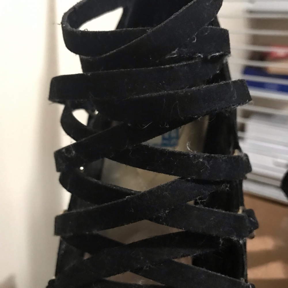 GUESS ZIP BACK SHOES - Picture 5 of 8